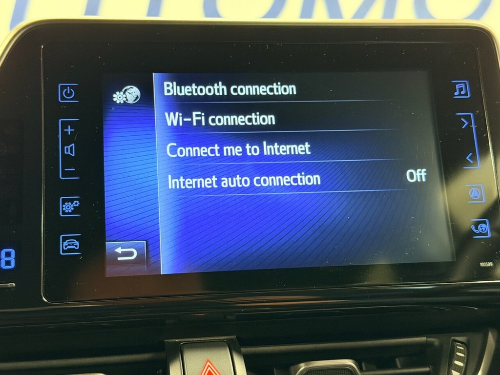 Used Toyota C-HR 2019 for sale - 76686021: Photo 43