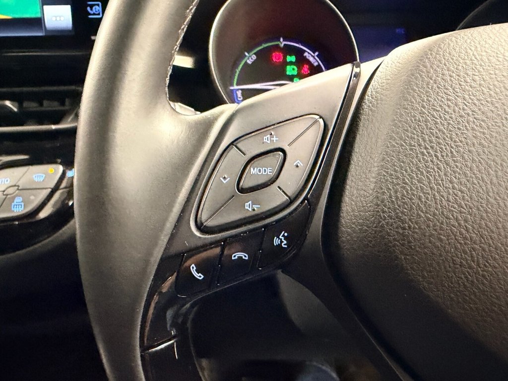 Used Toyota C-HR 2019 for sale - 76686021: Photo 48