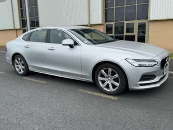 2018 (68) - 2.0 D4 Momentum 4dr Geartronic