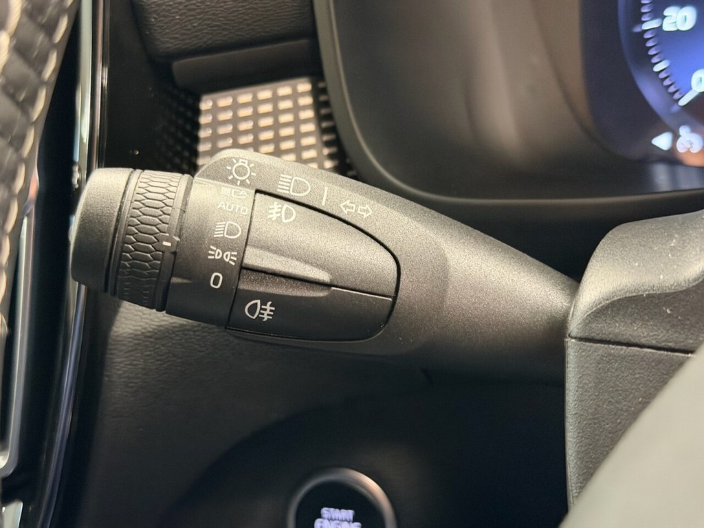 Used Volvo XC40 2020 for sale - 77342092: Photo 49