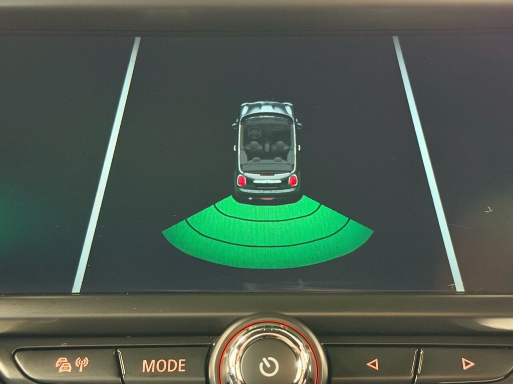 Used MINI Convertible 2018 for sale - 76923737: Photo 13