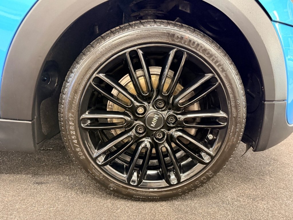 Used MINI Convertible 2018 for sale - 76923737: Photo 14