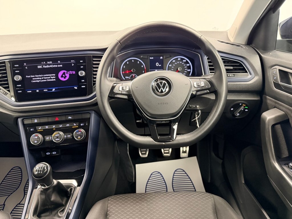 Used Volkswagen T-Roc 2021 for sale - 76574570: Photo 10