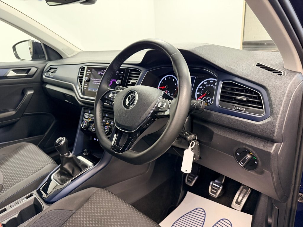 Used Volkswagen T-Roc 2021 for sale - 76574570: Photo 19