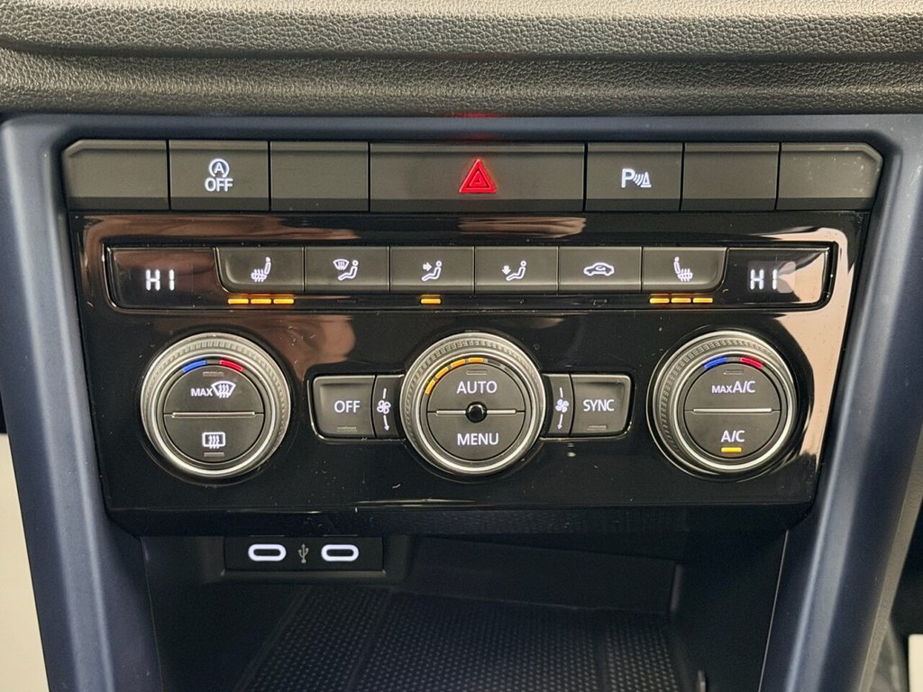 Used Volkswagen T-Roc 2021 for sale - 76574570: Photo 38