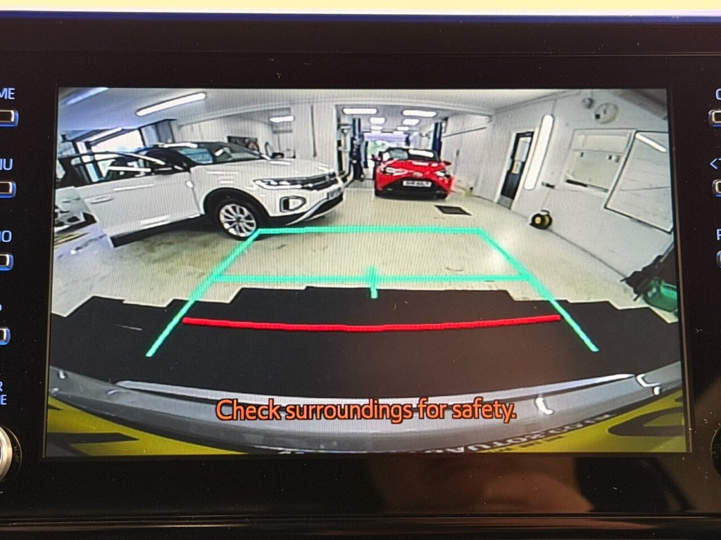 Used Toyota C-HR 2020 for sale - 76574534: Photo 12