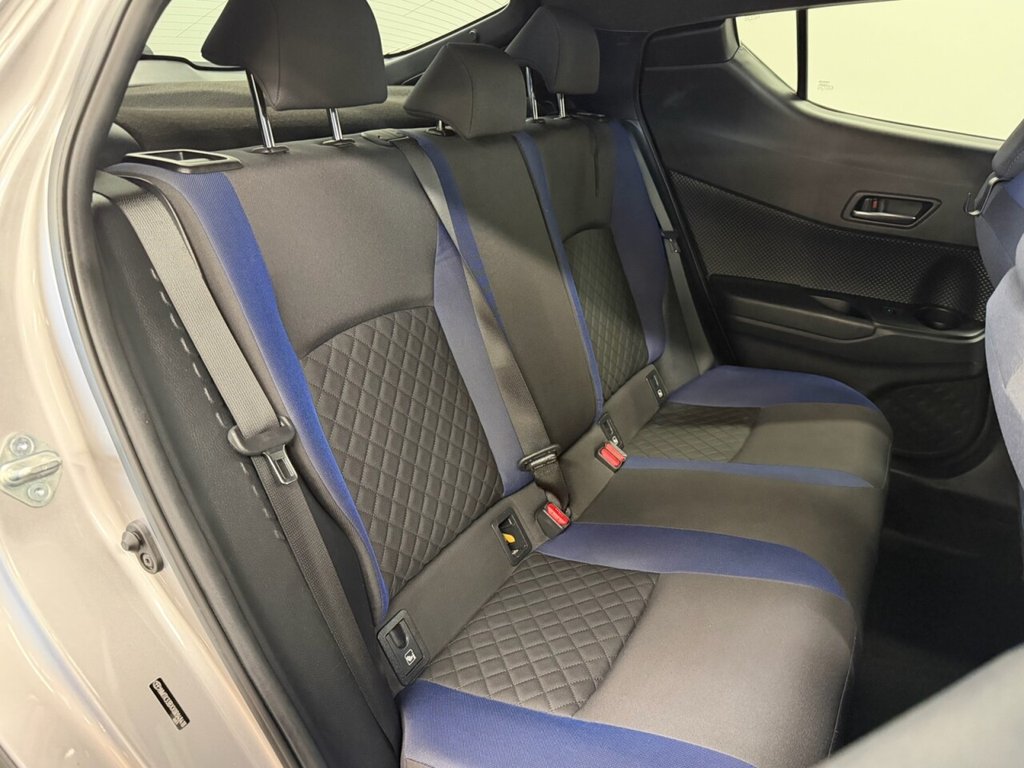 Used Toyota C-HR 2020 for sale - 76574534: Photo 4