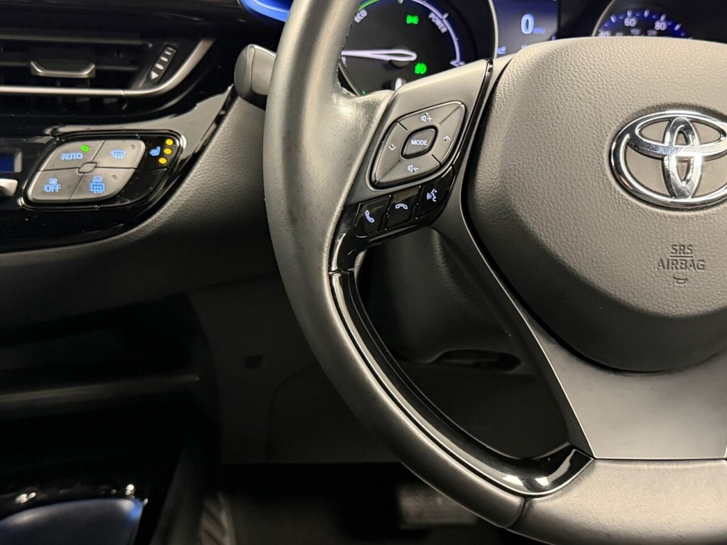 Used Toyota C-HR 2020 for sale - 76574534: Photo 50