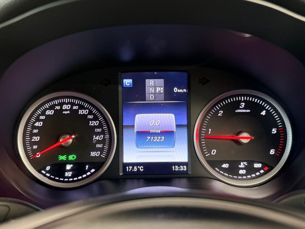 Used Mercedes-Benz GLC 2019 for sale - 77263642: Photo 14