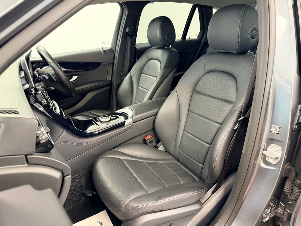 Used Mercedes-Benz GLC 2019 for sale - 77263642: Photo 25