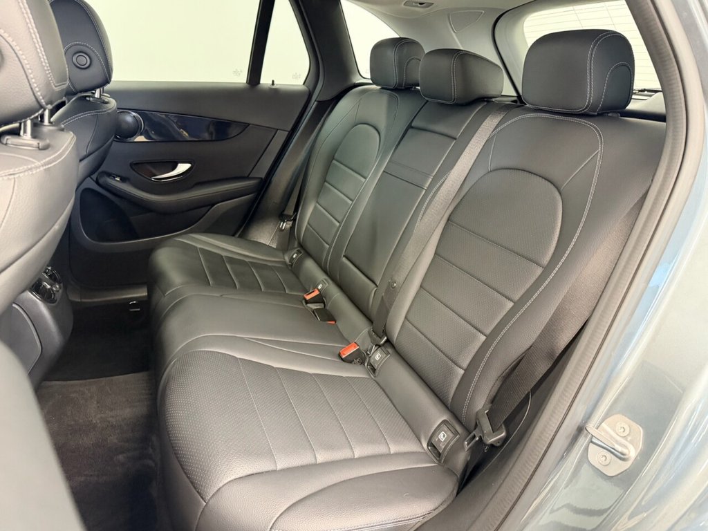 Used Mercedes-Benz GLC 2019 for sale - 77263642: Photo 30