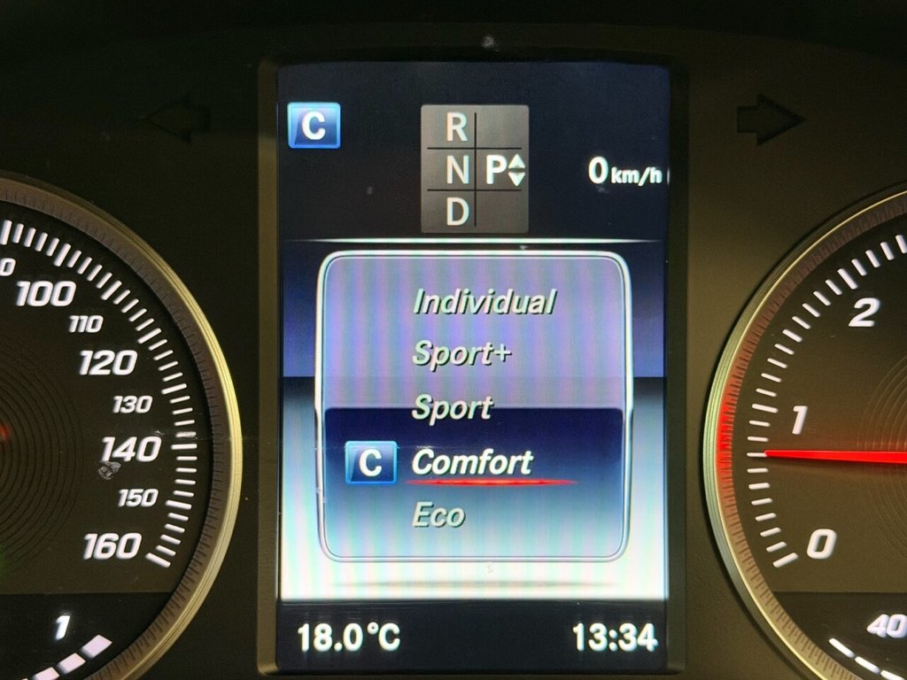 Used Mercedes-Benz GLC 2019 for sale - 77263642: Photo 49