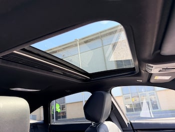 Used BMW 4 Series 2017 for sale - 78330875: Photo