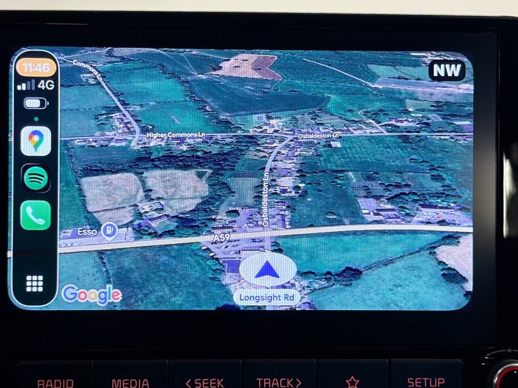 Used Kia Stonic 2021 for sale - 76574526: Photo 2