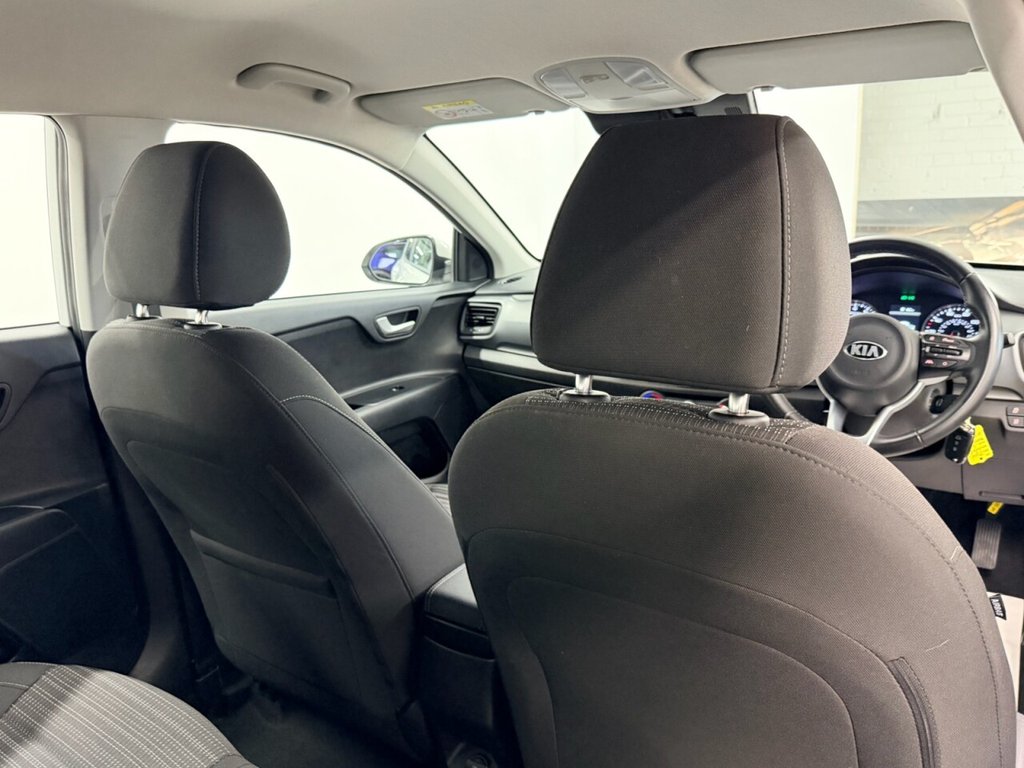 Used Kia Stonic 2021 for sale - 76574526: Photo 21