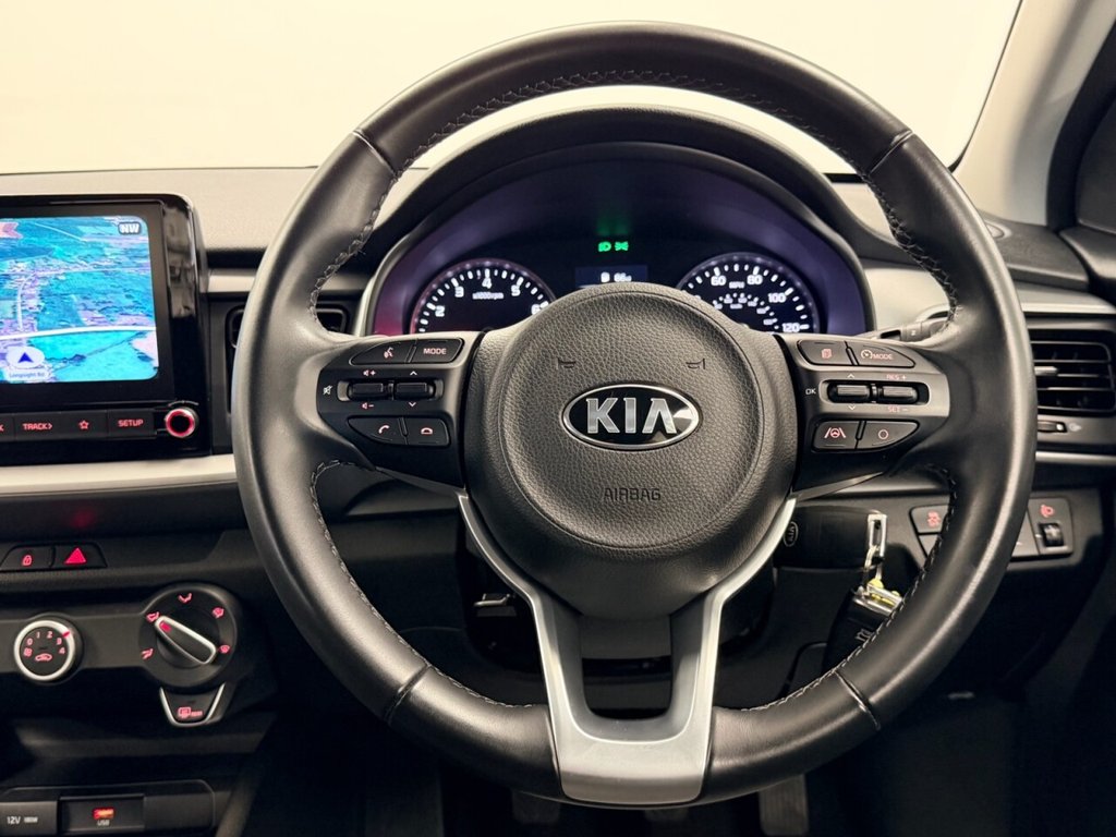 Used Kia Stonic 2021 for sale - 76574526: Photo 22