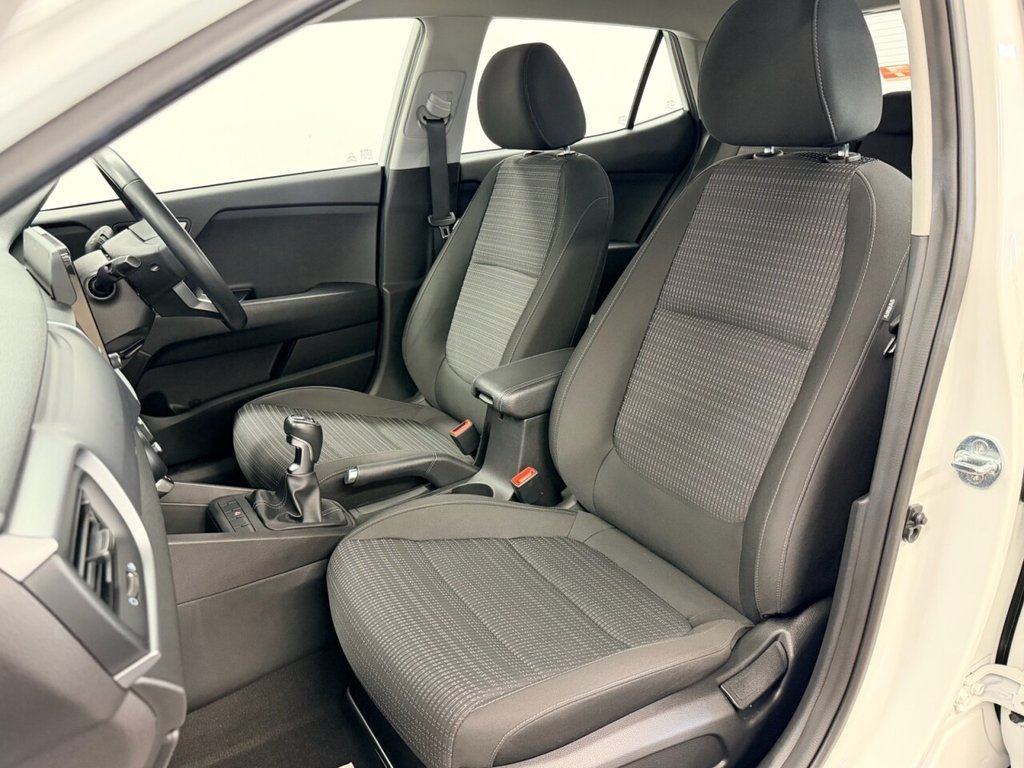 Used Kia Stonic 2021 for sale - 76574526: Photo 24