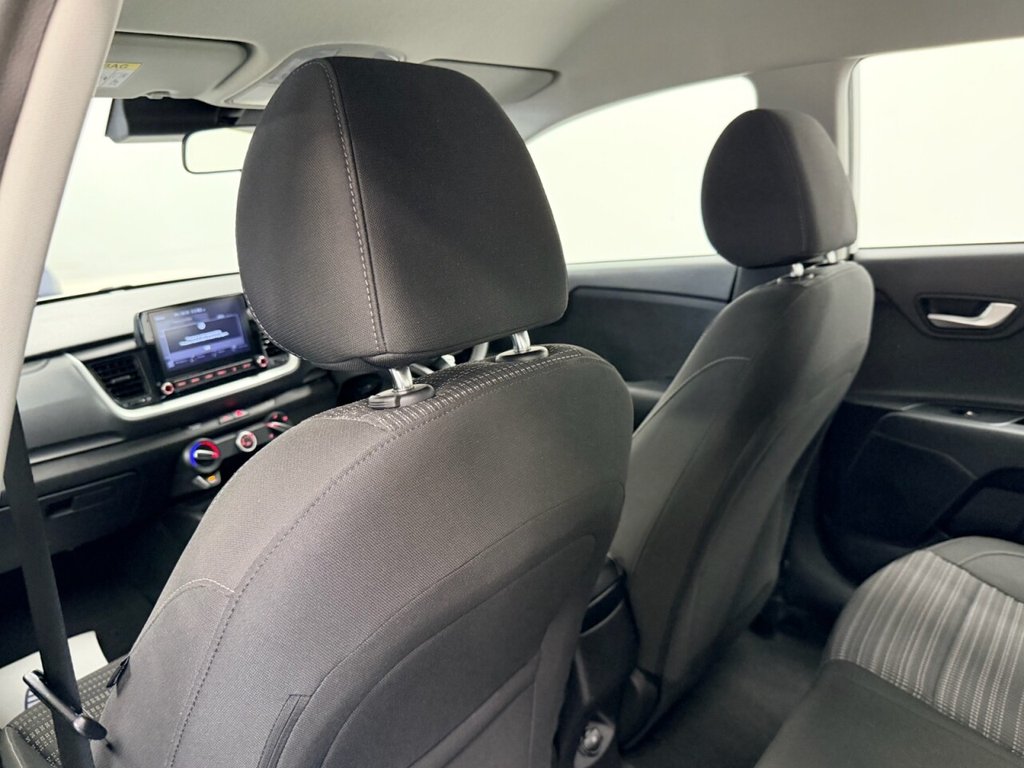 Used Kia Stonic 2021 for sale - 76574526: Photo 26