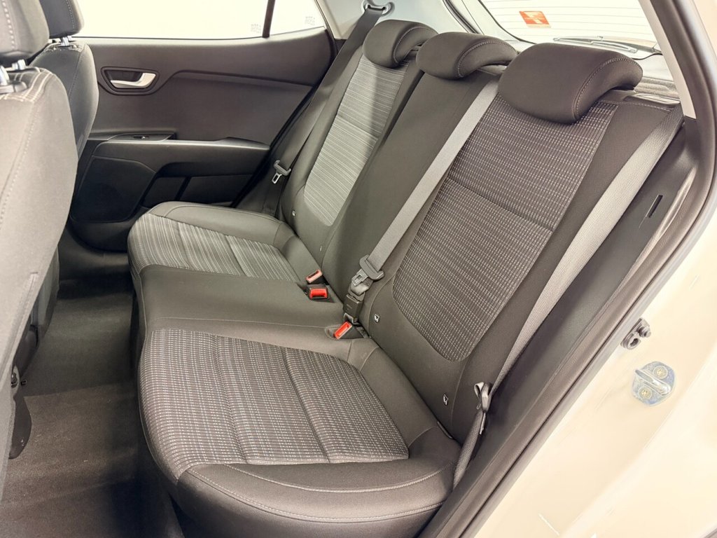 Used Kia Stonic 2021 for sale - 76574526: Photo 27