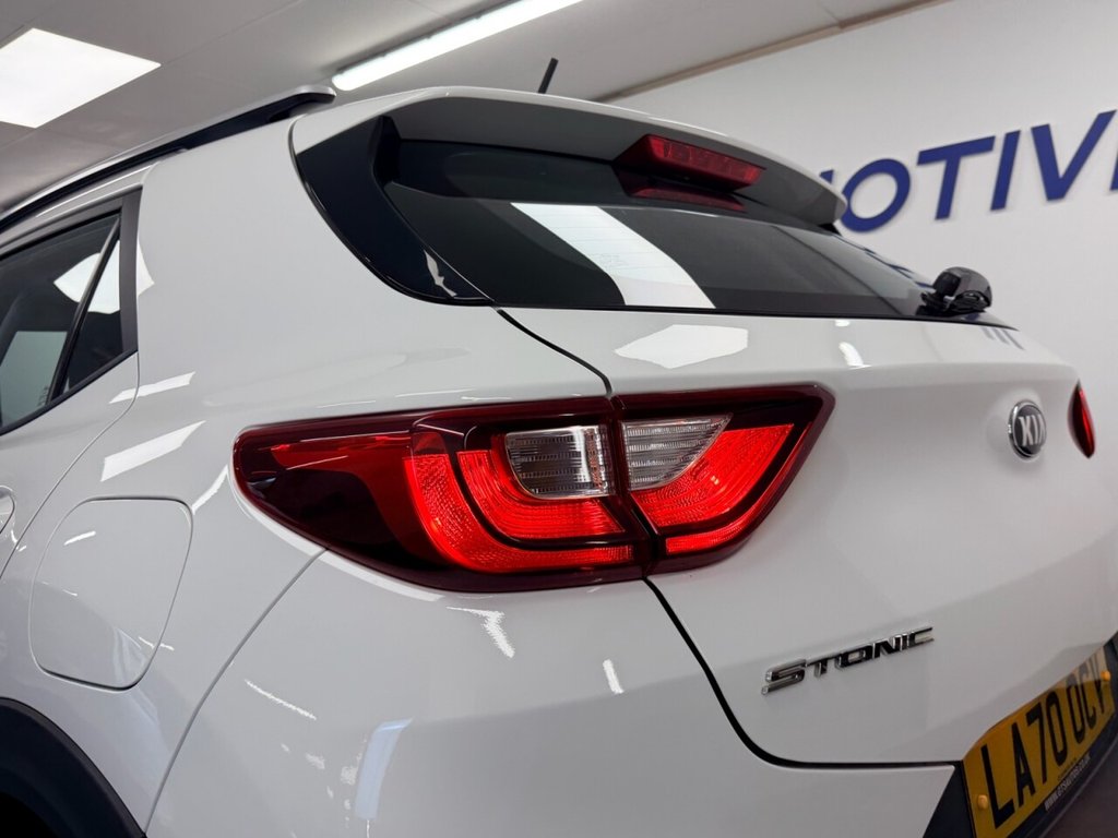 Used Kia Stonic 2021 for sale - 76574526: Photo 30