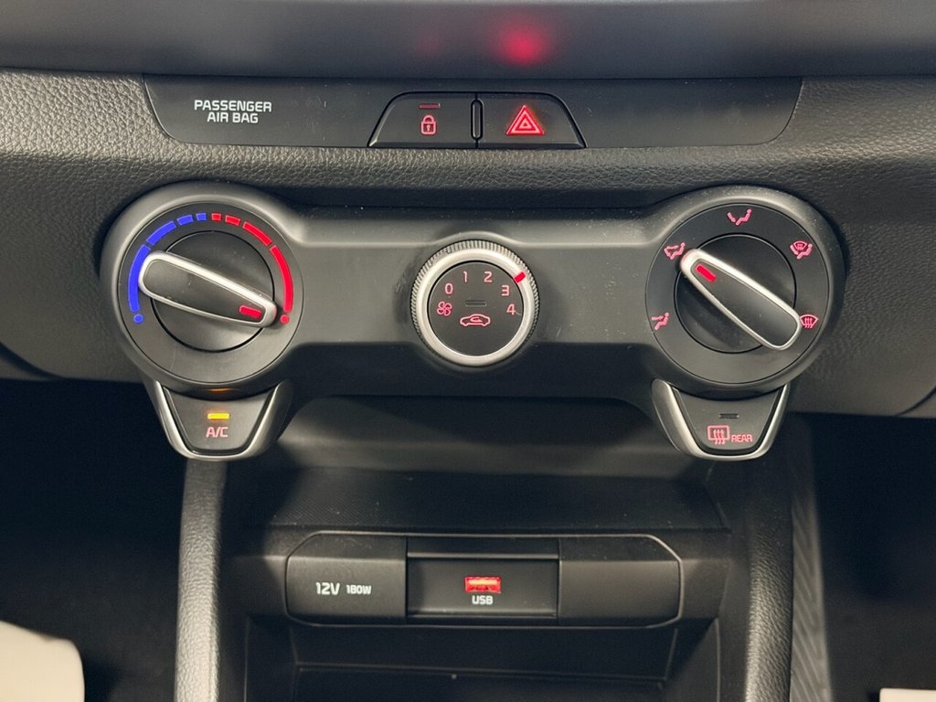 Used Kia Stonic 2021 for sale - 76574526: Photo 39