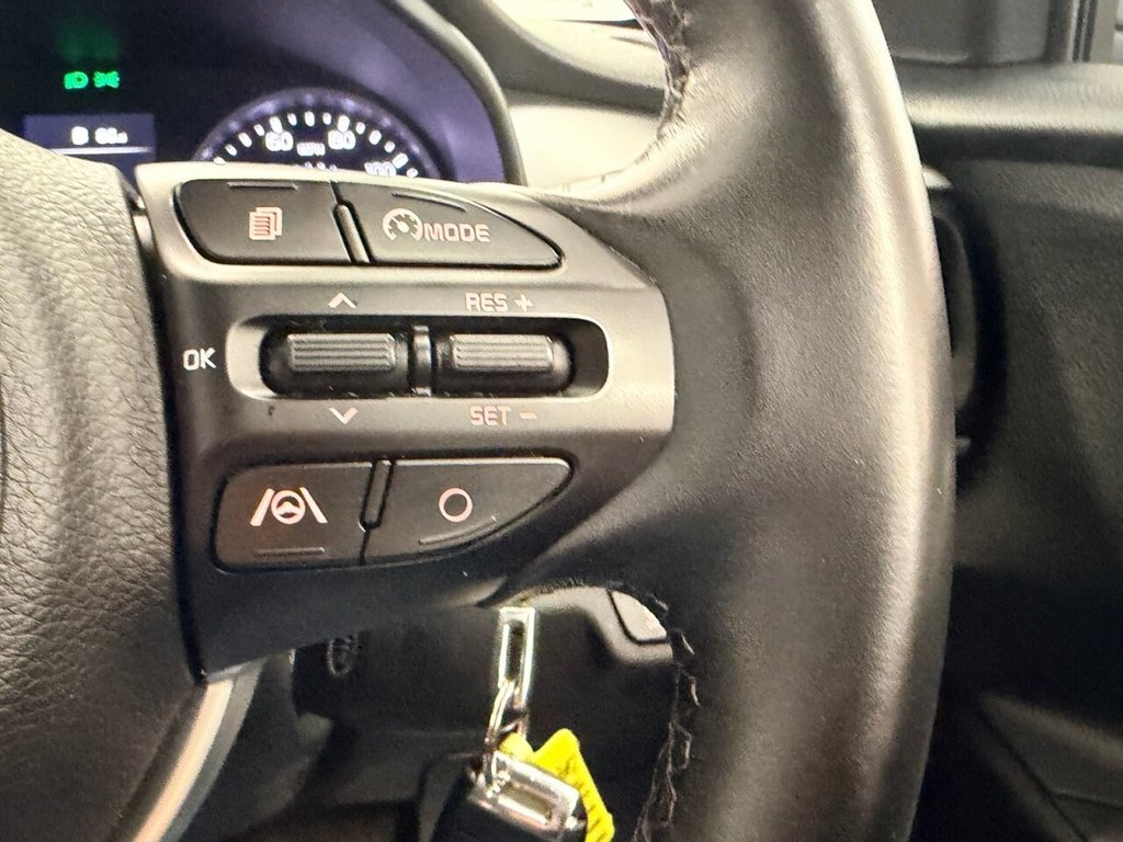 Used Kia Stonic 2021 for sale - 76574526: Photo 43