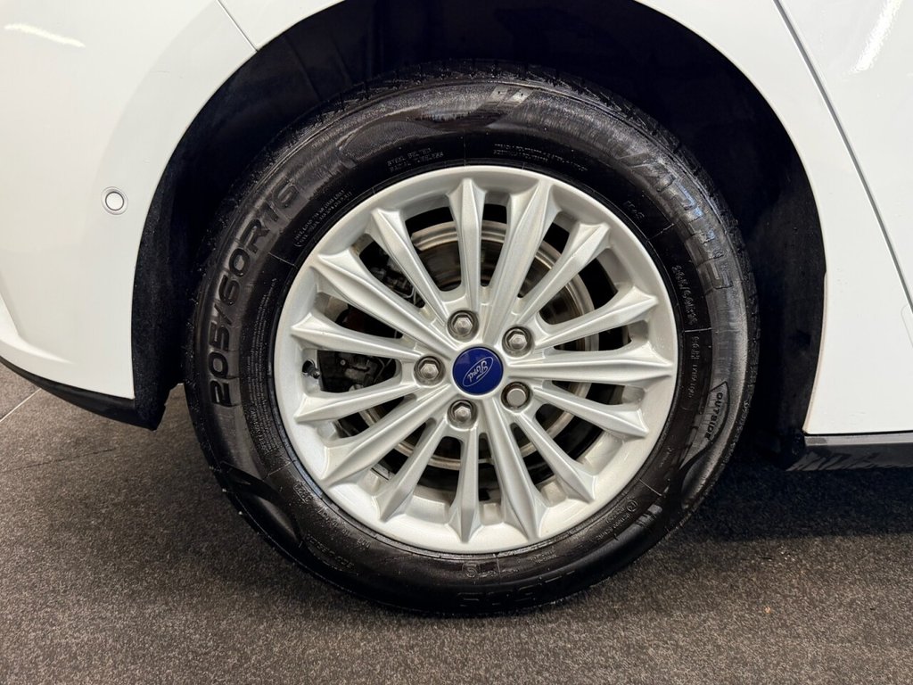 Used Ford Focus 2021 for sale - 76574565: Photo 17