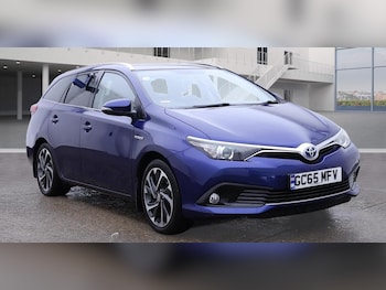 2016 (65) - 1.8 VVT-h Design Touring Sports CVT Euro 6 (s/s) 5dr