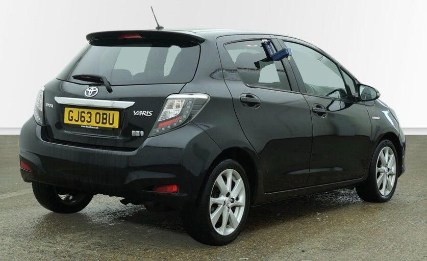 Used Toyota Yaris 2013 for sale - 77992960: Photo 15