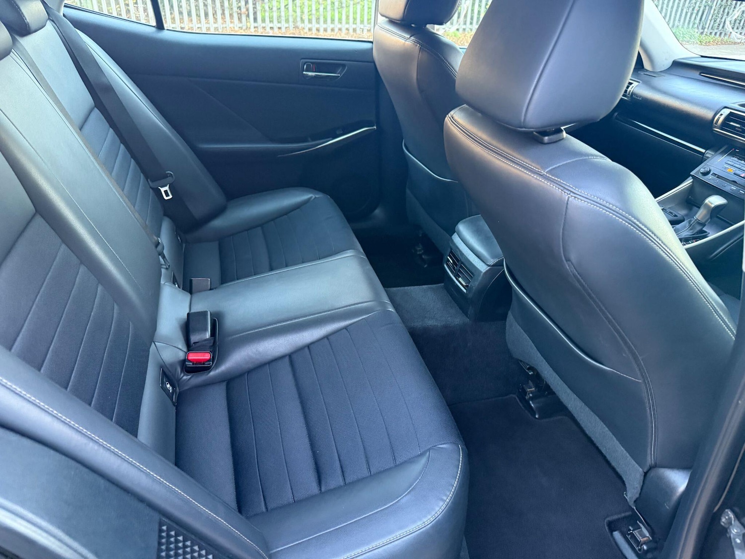 Used Lexus IS 2014 for sale - 76521575: Photo 10