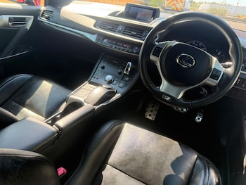 Used Lexus CT 2014 for sale - 79425855: Photo