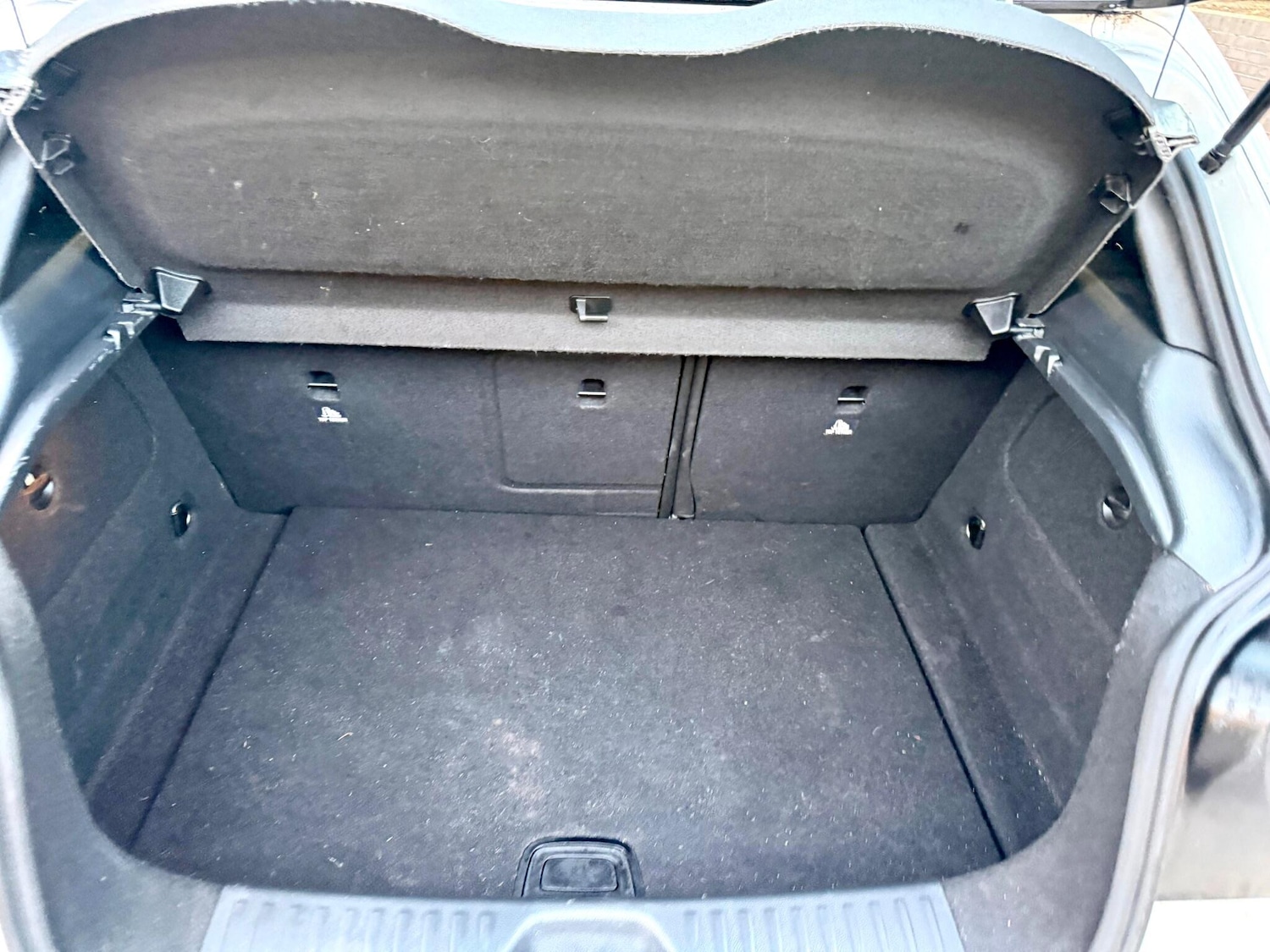 Used Mercedes-Benz A-Class 2014 for sale - 76422591: Photo 20