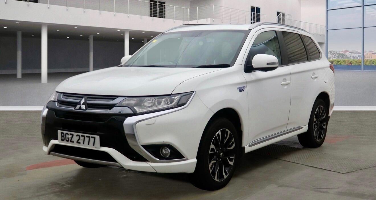 Used Mitsubishi Outlander 2016 for sale - 76743156: Photo 1