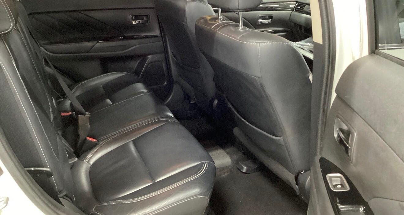 Used Mitsubishi Outlander 2016 for sale - 76743156: Photo 5