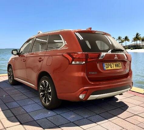 Used Mitsubishi Outlander 2018 for sale - 77993694: Photo 2