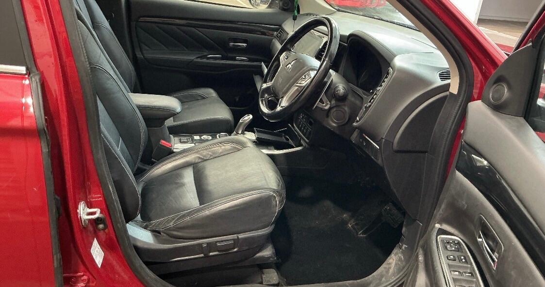 Used Mitsubishi Outlander 2018 for sale - 77993694: Photo 4