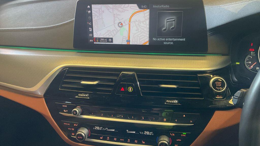 Used BMW 5 Series 2017 for sale - 76136599: Photo 3