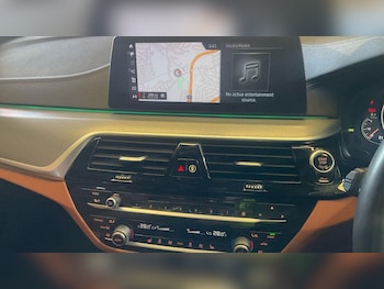 Used BMW 5 Series 2017 for sale - 76136599: Photo 3