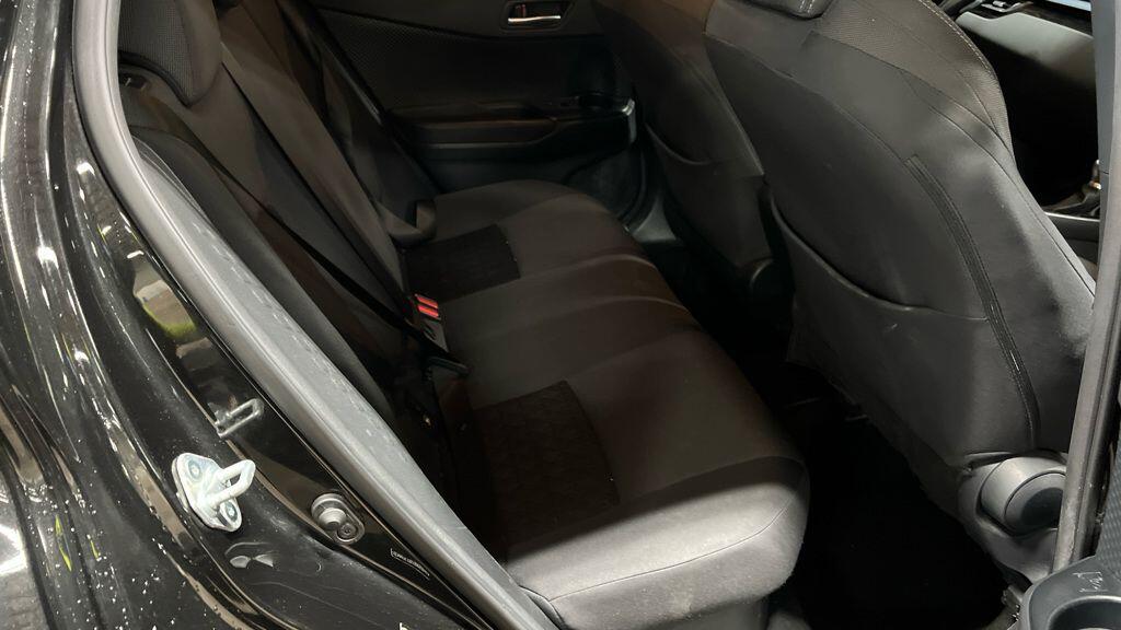 Used Toyota C-HR 2020 for sale - 76511915: Photo 10