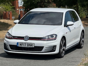Used Volkswagen Golf 2017 for sale - 79158575: Photo