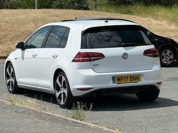 Used Volkswagen Golf 2017 for sale - 79158575: Photo