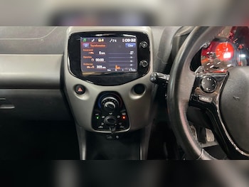 Used Peugeot 108 2017 for sale - 76667289: Photo