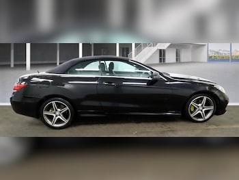 Used Mercedes-Benz E Class 2014 for sale - 77066782: Photo