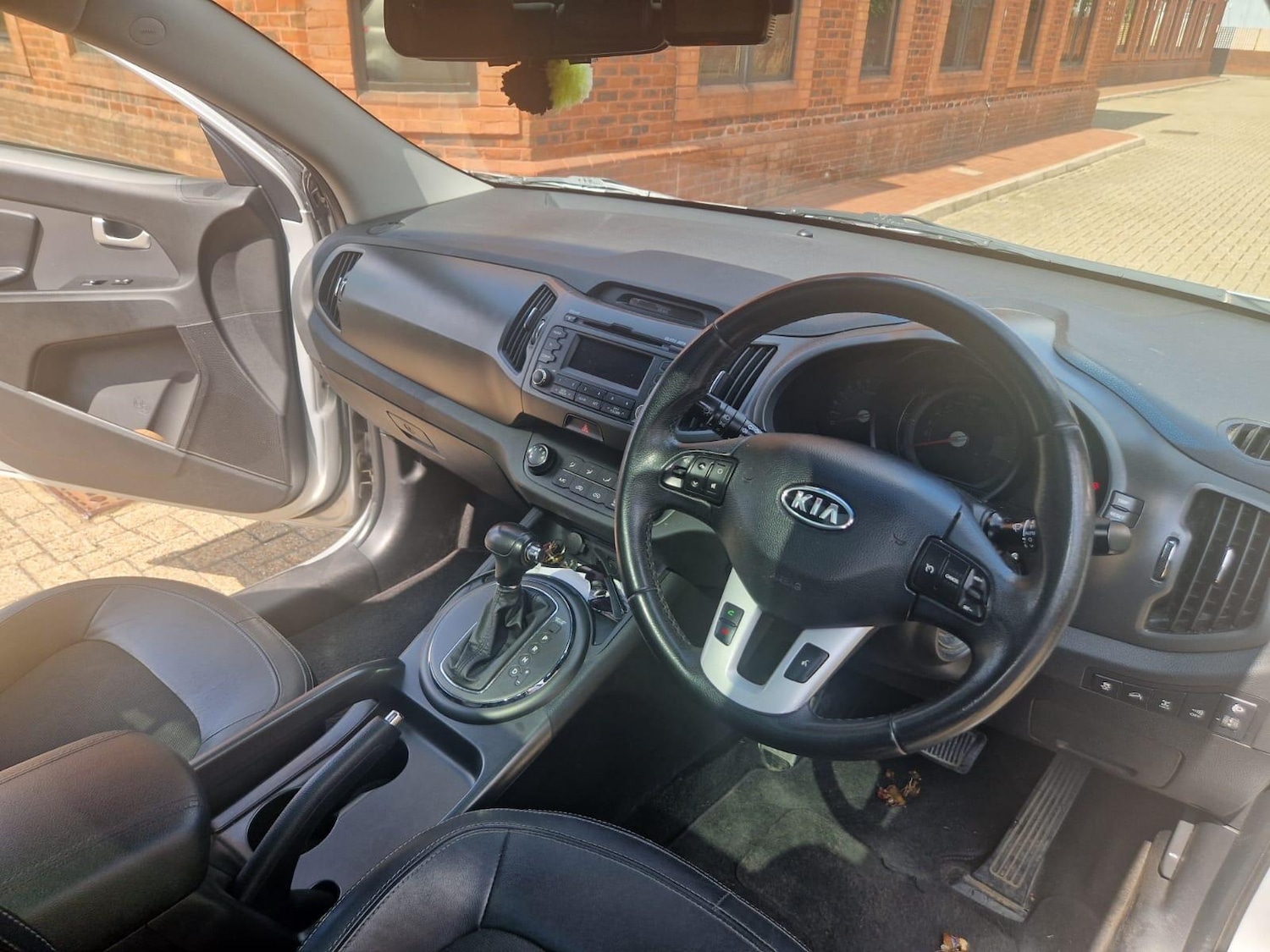 Vehicle 33