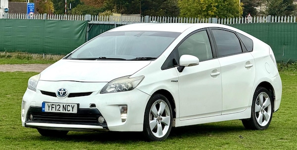 Used Toyota Prius 2012 for sale - 76270291: Photo 4