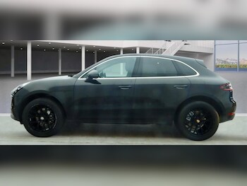 Used Porsche Macan 2017 for sale - 77524980: Photo