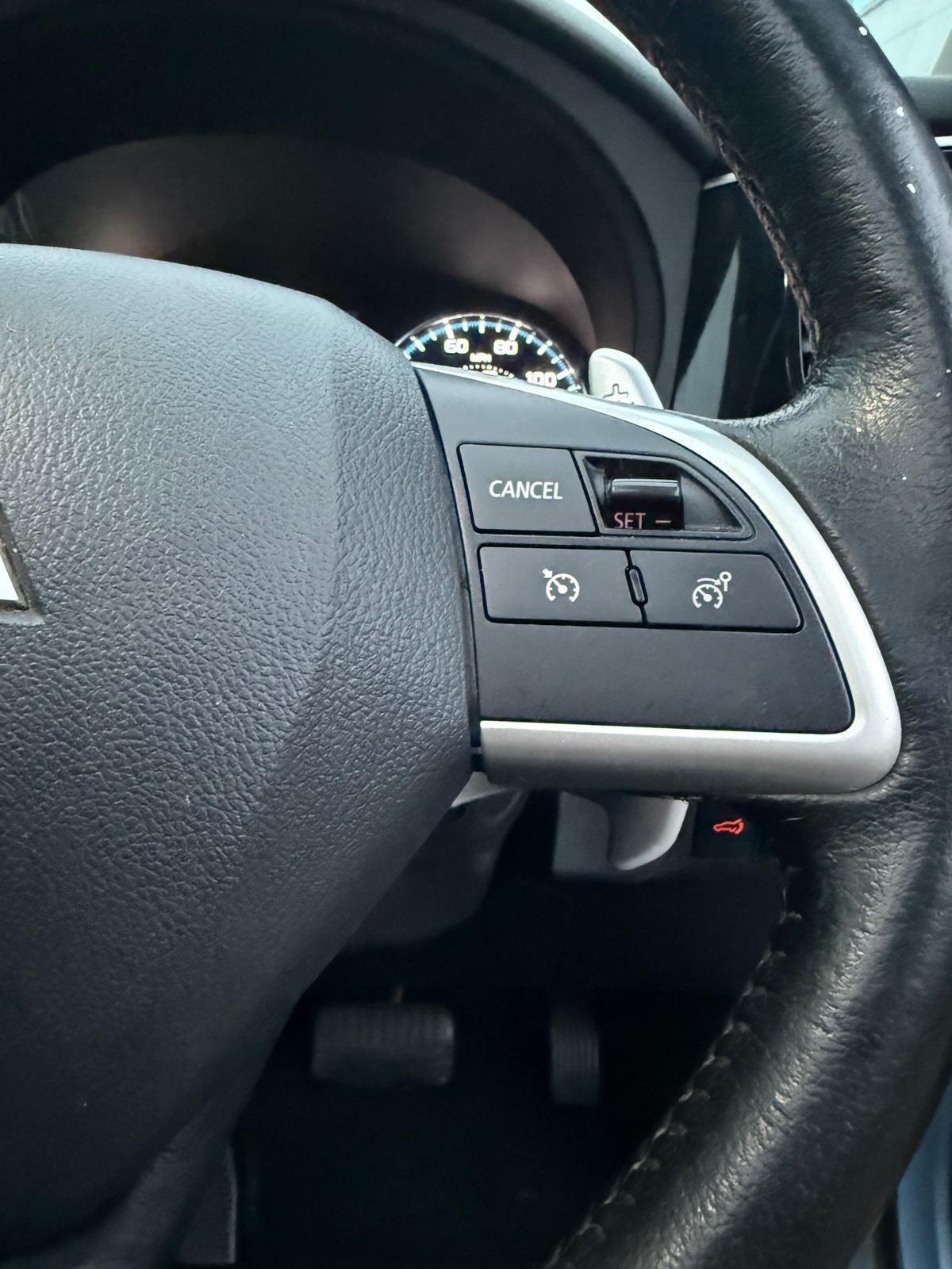 Used Mitsubishi Outlander 2015 for sale - 76832237: Photo 18