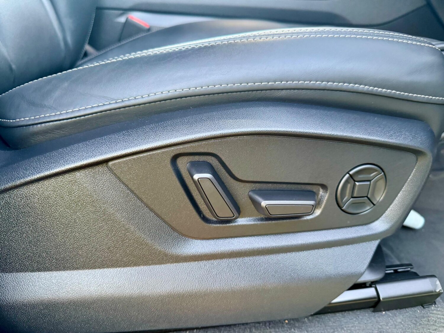 Used Audi Q8 2023 for sale - 77484091: Photo 31