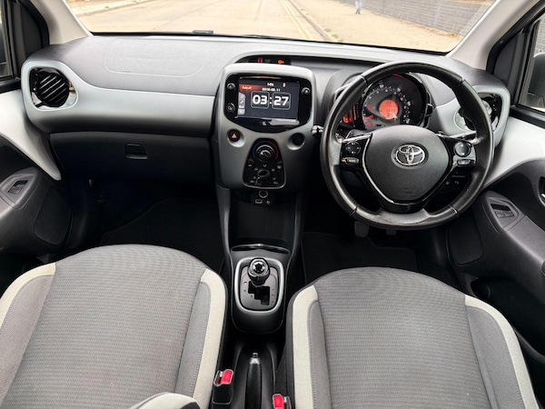 Used Toyota AYGO 2021 for sale - 76152607: Photo 15