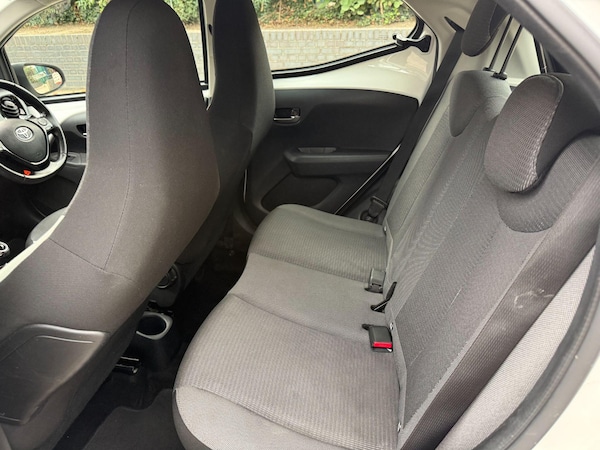 Used Toyota AYGO 2021 for sale - 76152607: Photo 18